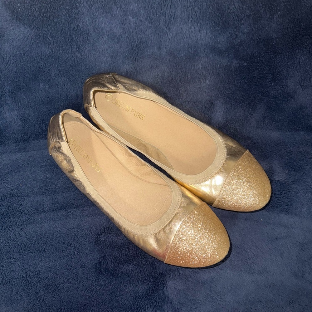 Shiny Steps Gold Flats